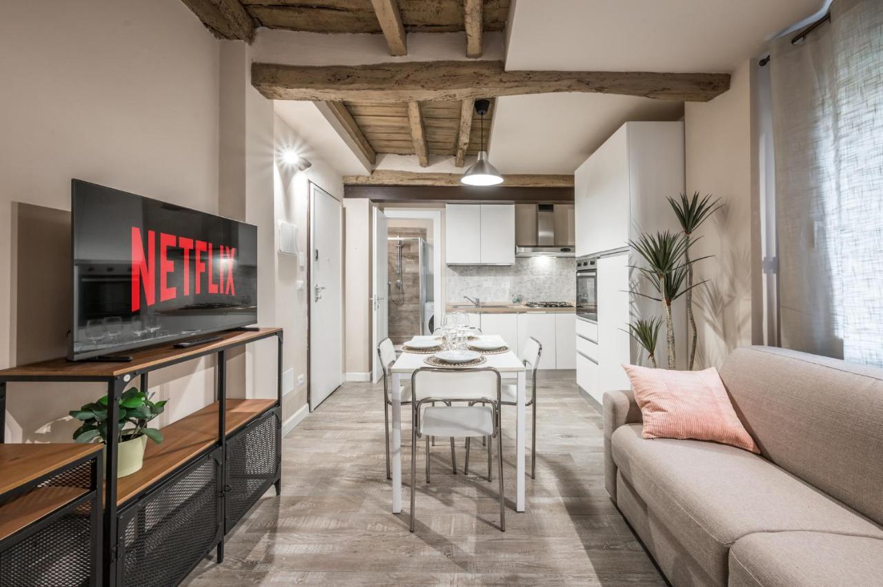 Broccaindosso Wood Apartments 5* Bologna Exterior photo